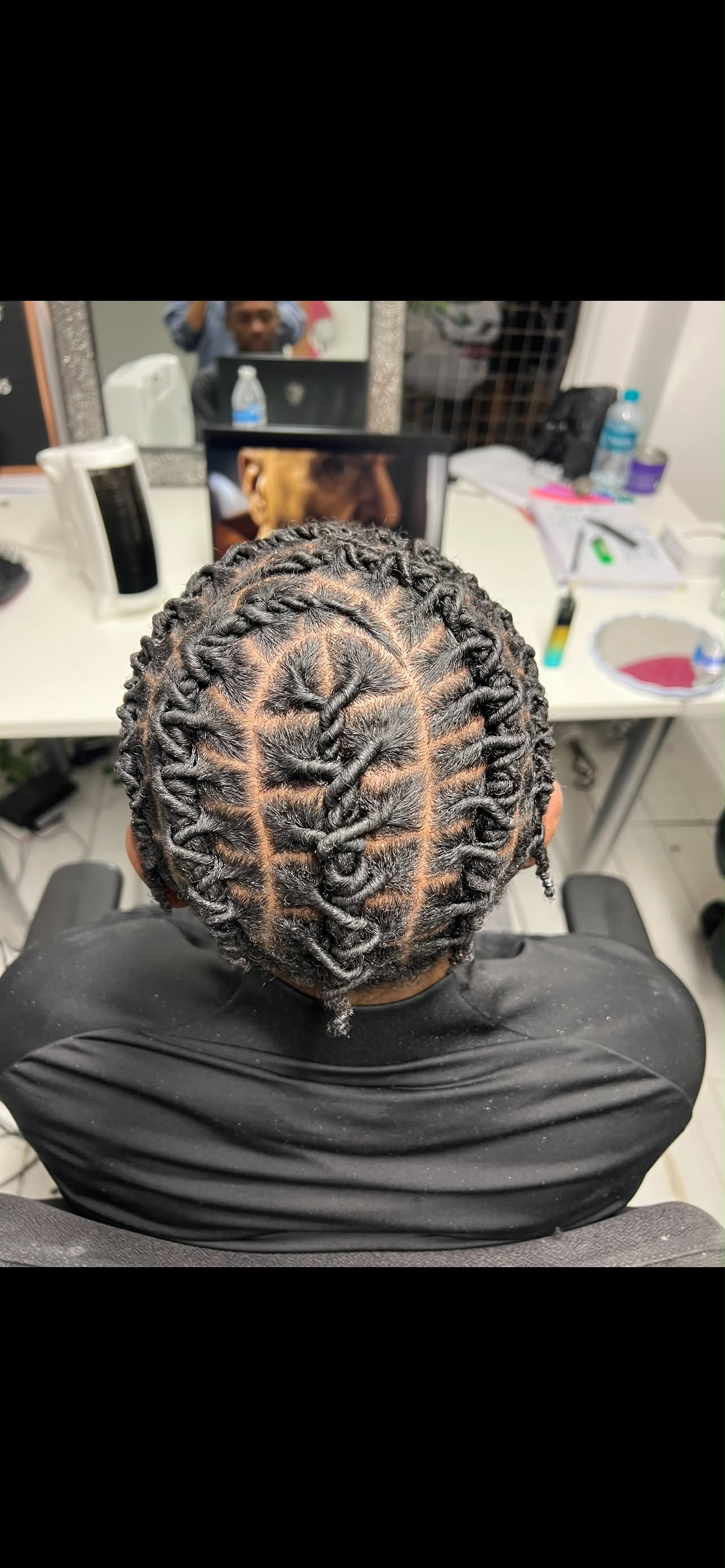 Knotless braids